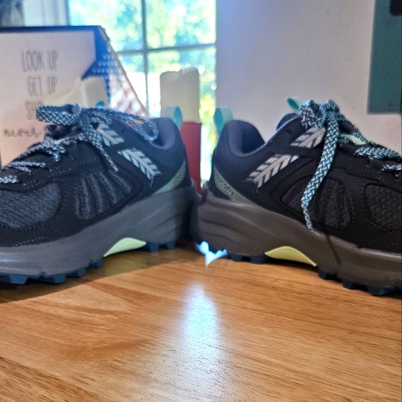 NWT'S - SAUCONY -Excursion TR17 Running Athletic Shoes- Womens 7.5 - Picture 7 of 10